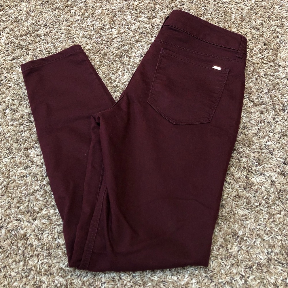 APT. 9 Skinny Jeans